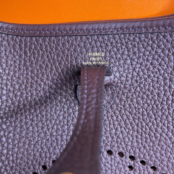 2023 New Hermes Taurillon Clemence Amazone Evelyne TPM 16 Rouge Sellier Gold HW - Picture 6 of 9